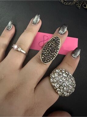 3 Ring Set. if you’d like to separate dm me